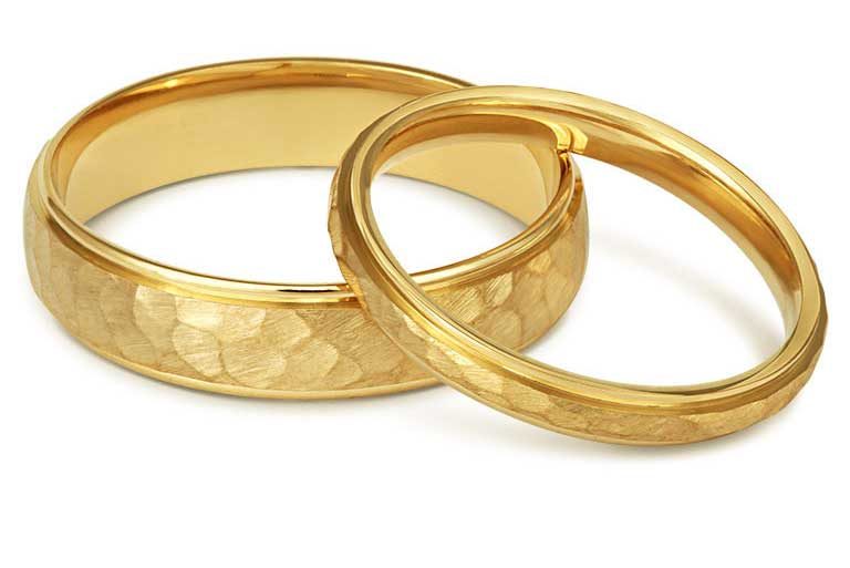 Therese och Johan gifter sig