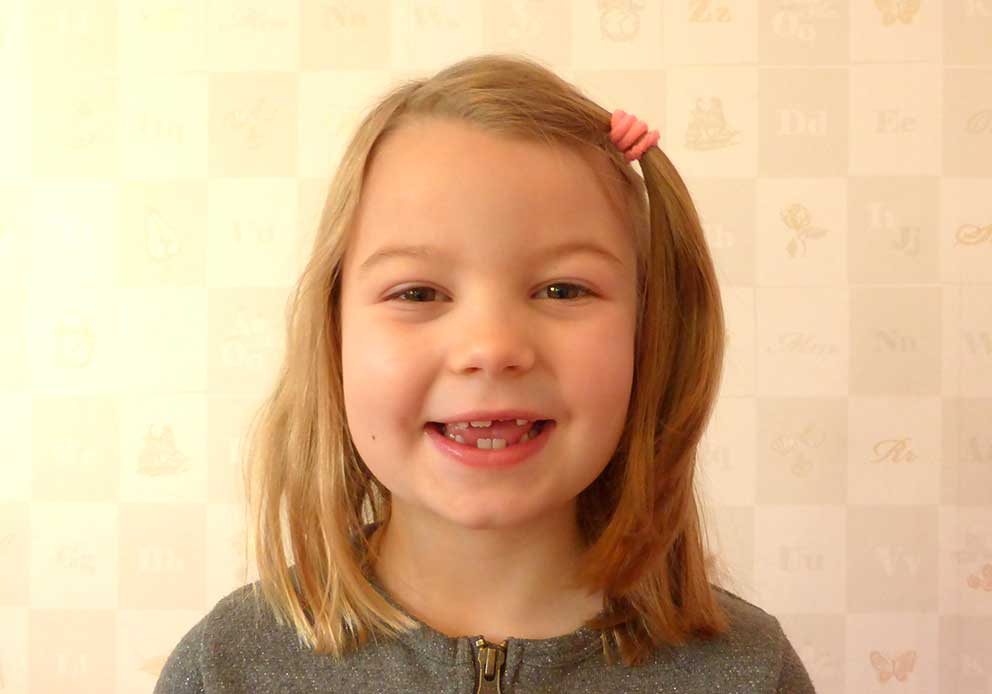 Ella Hansson 7 år