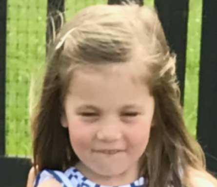 Alicia Larsson 5 år