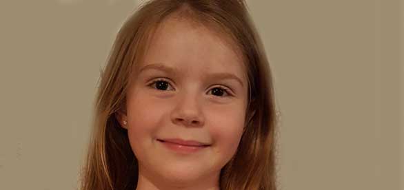 Maja Rydholm 8 år