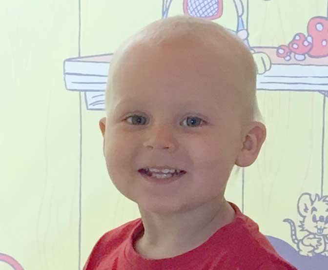 Nils fyller 2 år
