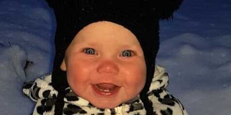 Nora Kimmehed 1 år