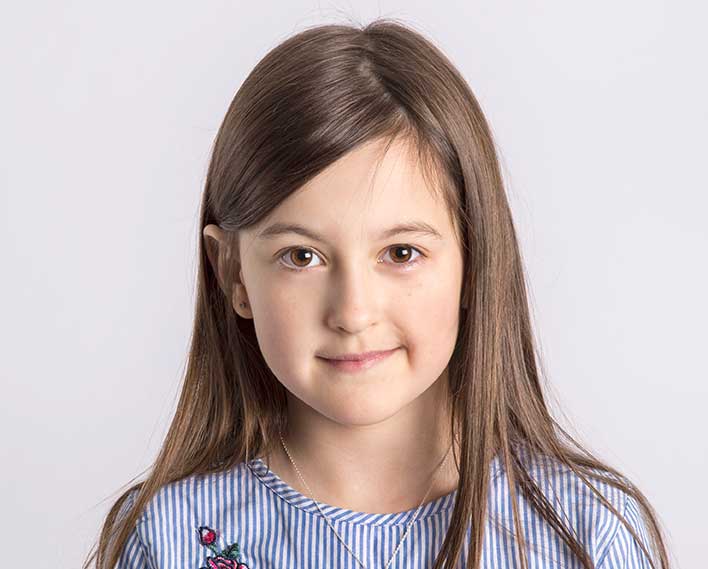 Nellie Schoeneck 10 år