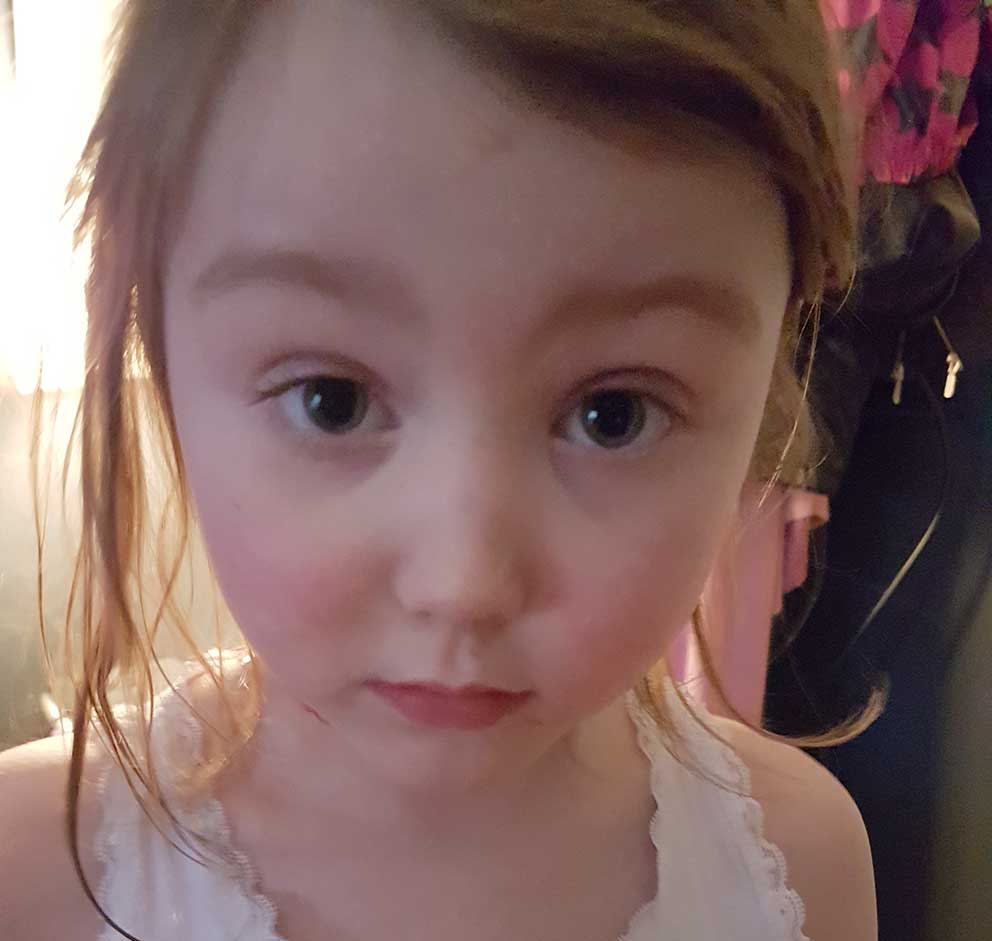 Nova Svensson 6 år